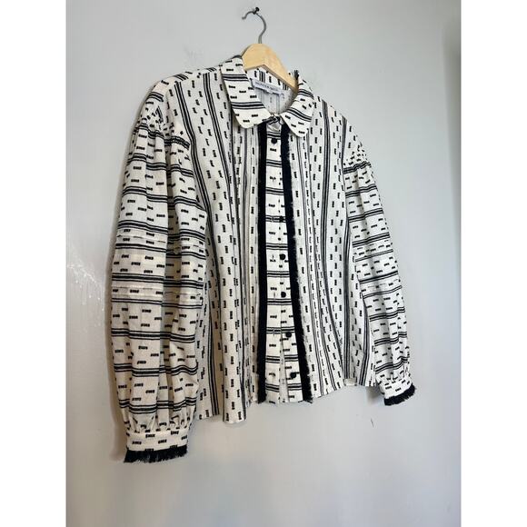 NEW Hunter Bell Ezra Long Sleeves Collared Dot Fringe Button Top in White/Black - Picture 3 of 7